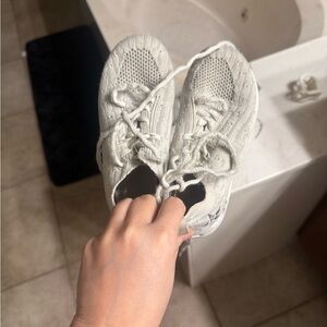 Kids' Y13 Rebel cheer shoes